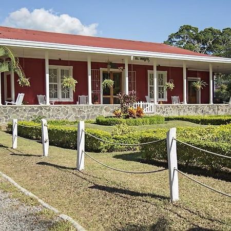 Hotel Hacienda El Rodeo Vueltas Екстериор снимка