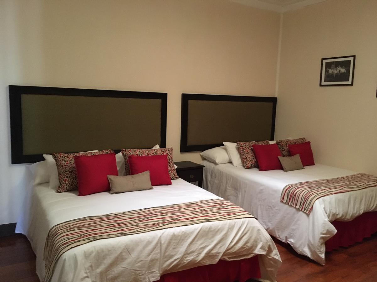 Hotel Hacienda El Rodeo Vueltas Екстериор снимка