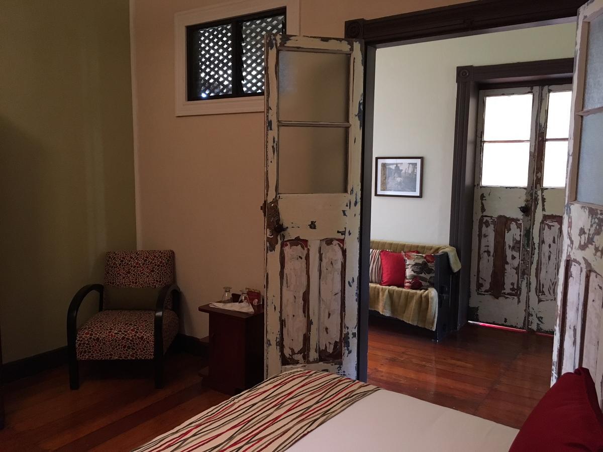 Hotel Hacienda El Rodeo Vueltas Екстериор снимка