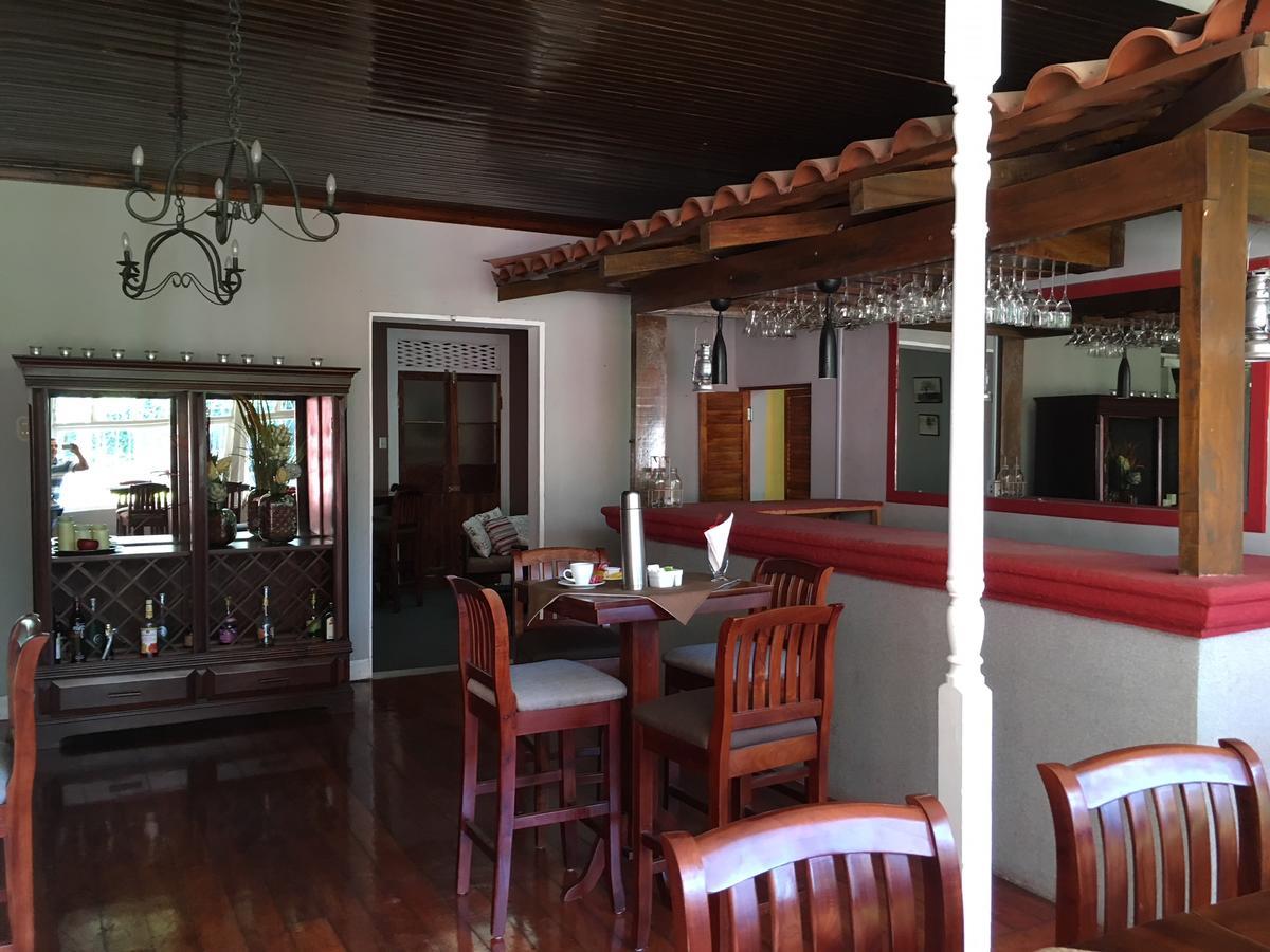 Hotel Hacienda El Rodeo Vueltas Екстериор снимка