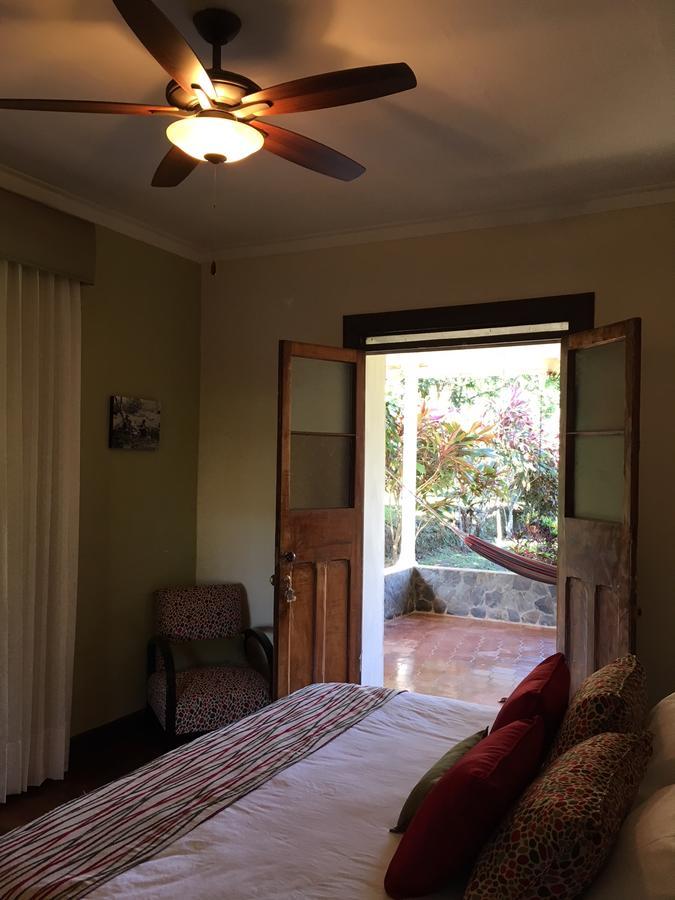 Hotel Hacienda El Rodeo Vueltas Екстериор снимка